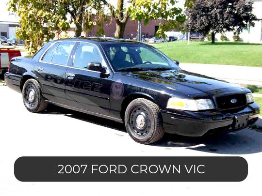 2007 Ford Crown Vic ID# 229
