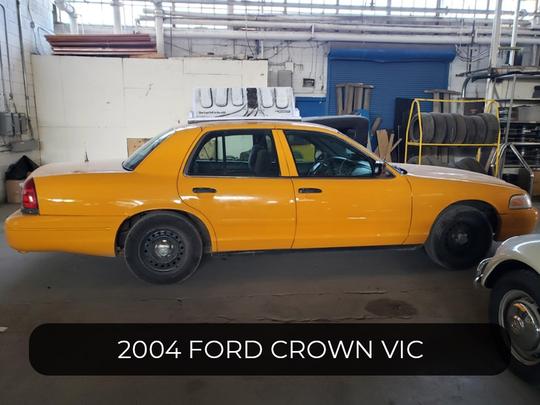 2004 Ford Crown Vic ID# 148