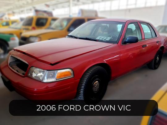 2006 Ford Crown Vic ID# 142